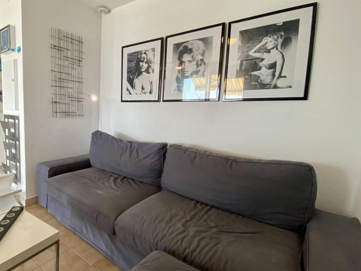 Superbe Apt 2P Front De Mer Pour 4 Pers Avec Terrasse - Cavalaire-Sur-Mer - Fr-1-226B-162 ภายนอก รูปภาพ