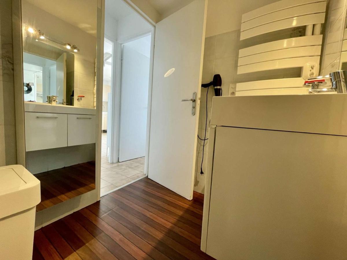 Superbe Apt 2P Front De Mer Pour 4 Pers Avec Terrasse - Cavalaire-Sur-Mer - Fr-1-226B-162 ภายนอก รูปภาพ