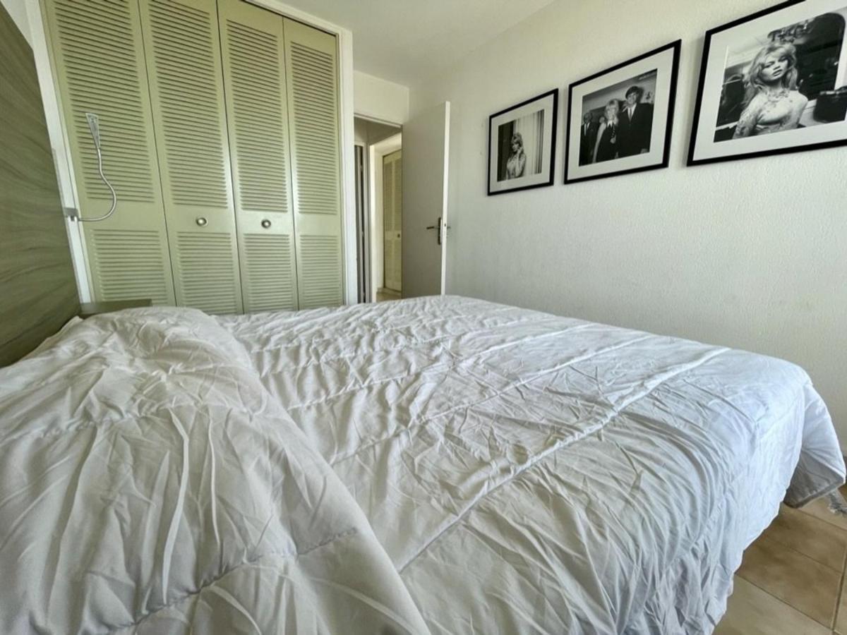 Superbe Apt 2P Front De Mer Pour 4 Pers Avec Terrasse - Cavalaire-Sur-Mer - Fr-1-226B-162 ภายนอก รูปภาพ